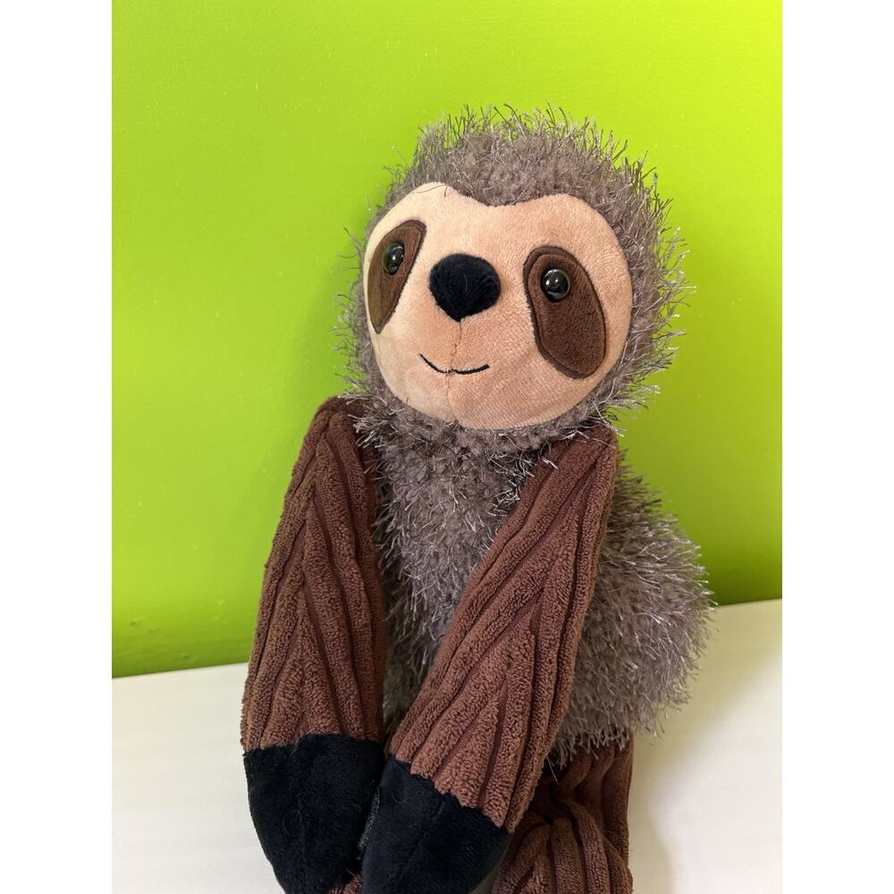 Scentsy Suzie the Sloth Buddy Plush Stuffed Animal Scent Pack 10th Anniversary - Picture 2 of 8